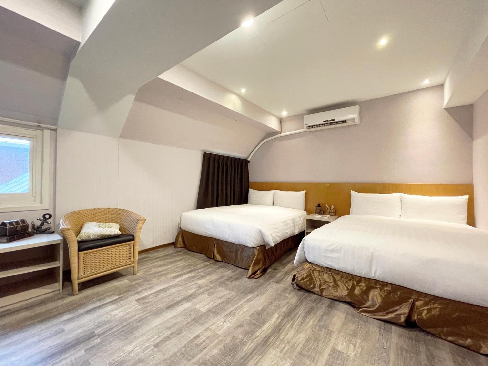Roaders Hotel Hualien Dongda Quarto foto