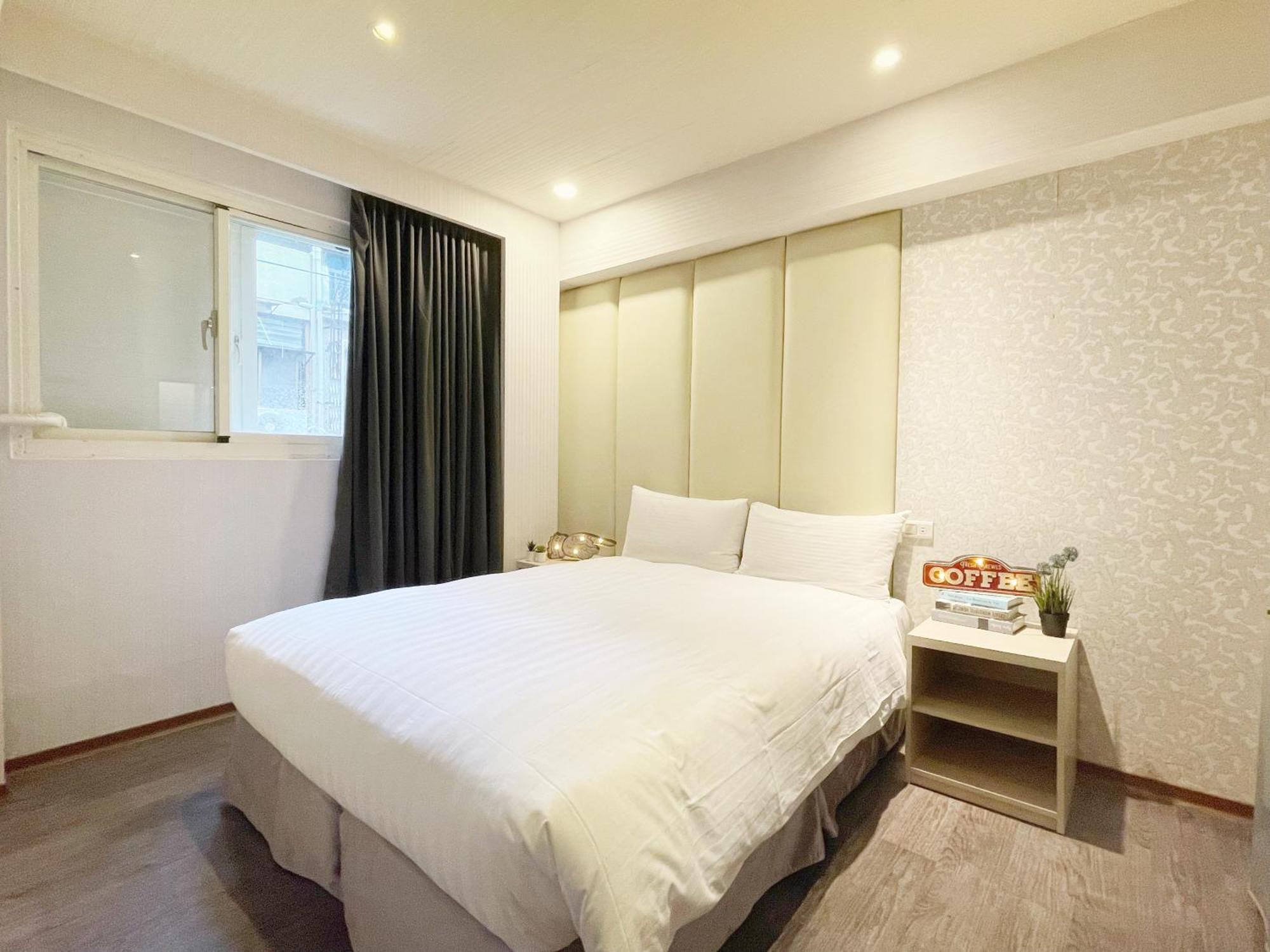 Roaders Hotel Hualien Dongda Quarto foto